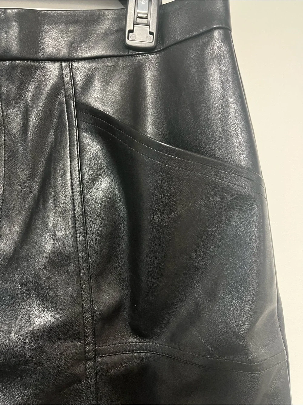 NIC+ZOE line mini